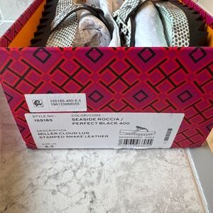NIB Tory Burch miller cloud lug stamped snake leather size 6.5
